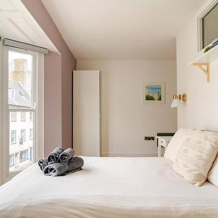 Stunning 2 Bed Apartment, Heart Of The Barbican Πλίμουθ Εξωτερικό φωτογραφία